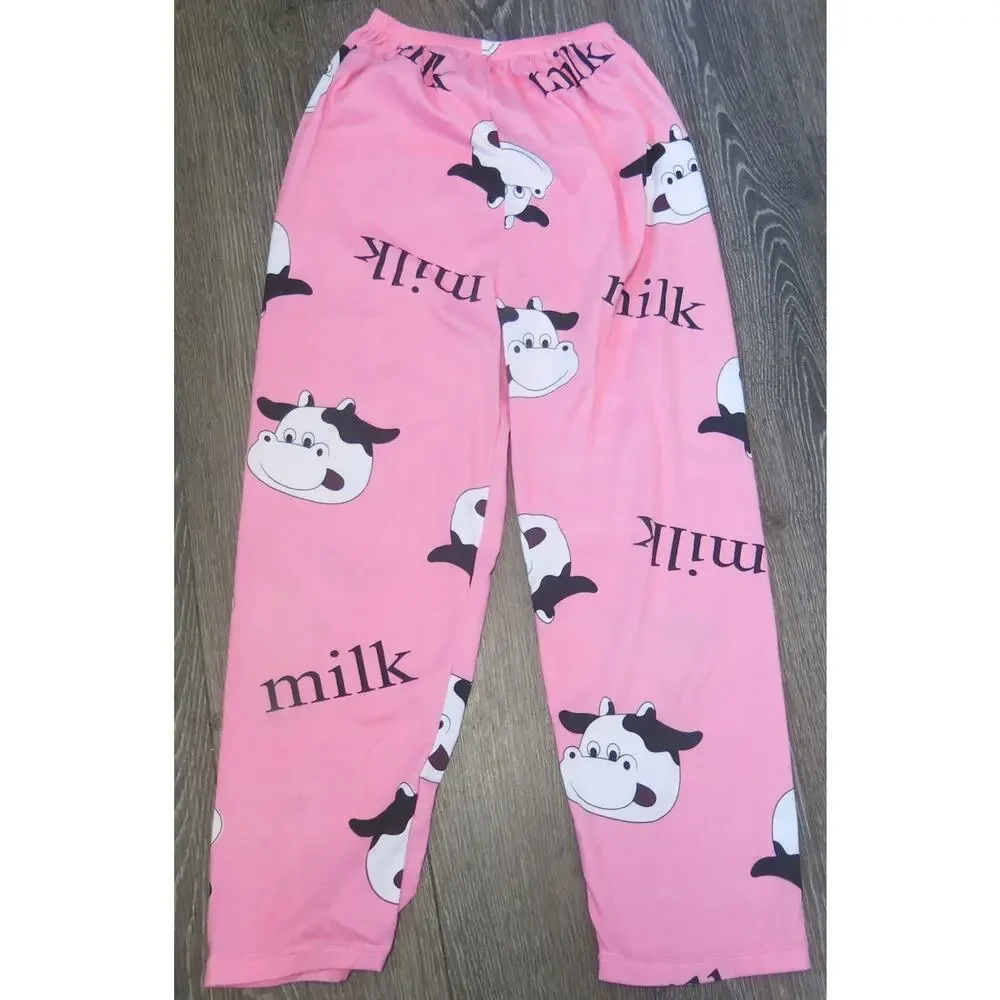 Unbranded cow milk